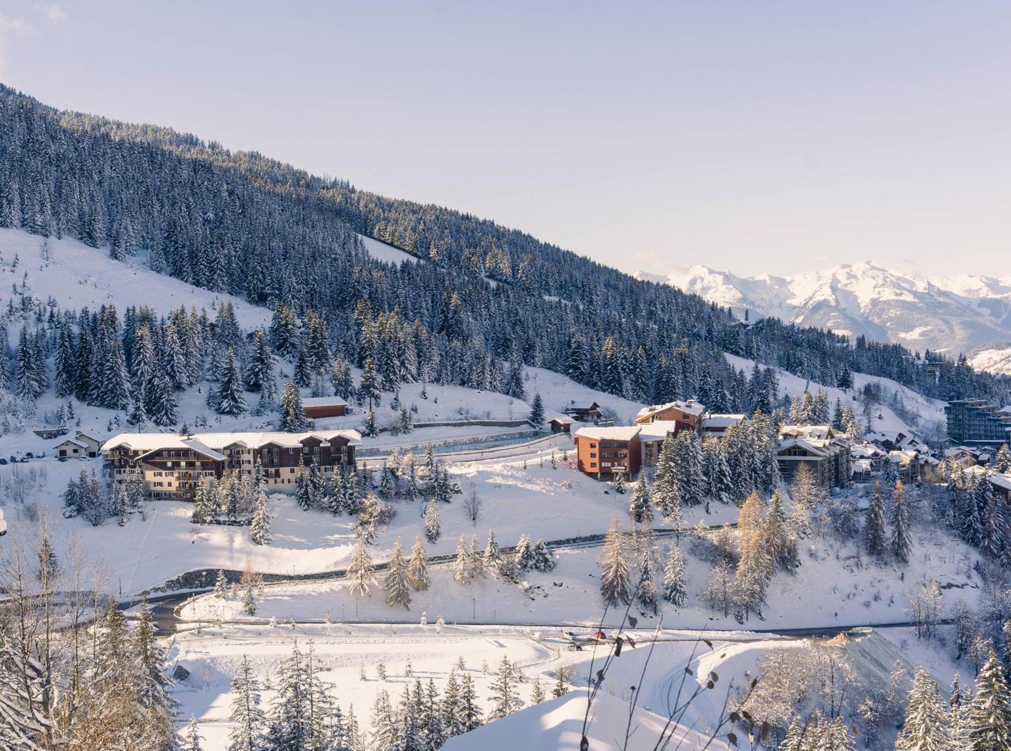 Ecrin Blanc Resort Courchevel - Aquapark Exterior foto